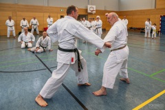 Grundlagentraining Bous – Bunkai Manji Uke